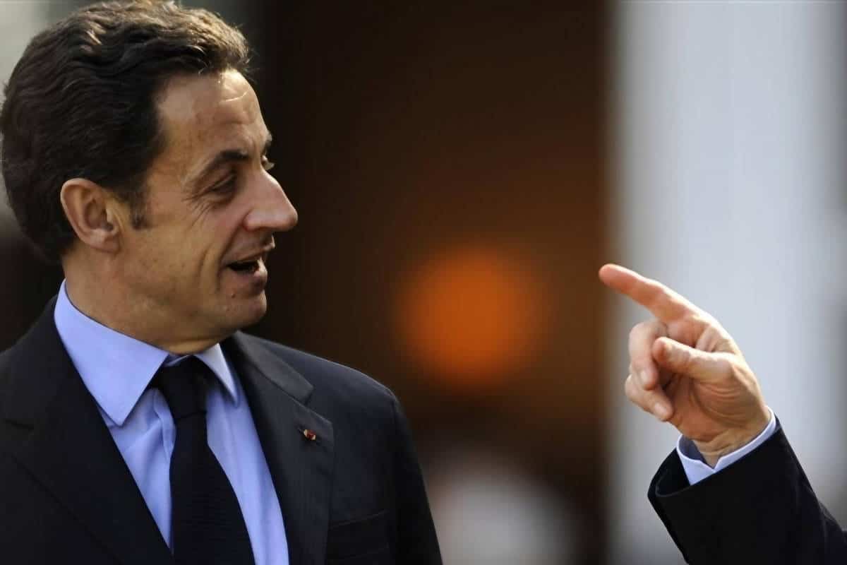 nicolas sarkozy pietine linstitution judiciaire